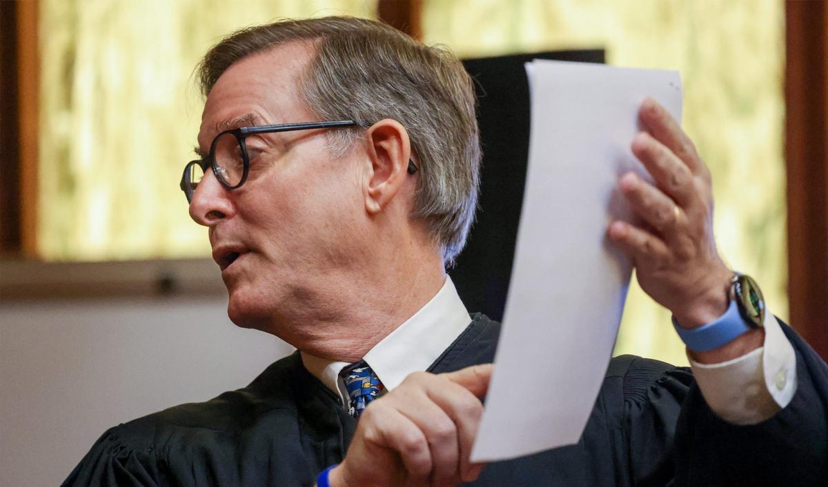 Judge Miguel de la O reads the jury instructions during the closing arguments of the Frank Artiles trial inside Courtroom 4-1 at the Richard E. Gerstein Justice Building on Monday, Sept. 30, 2024, in Miami, Florida.
