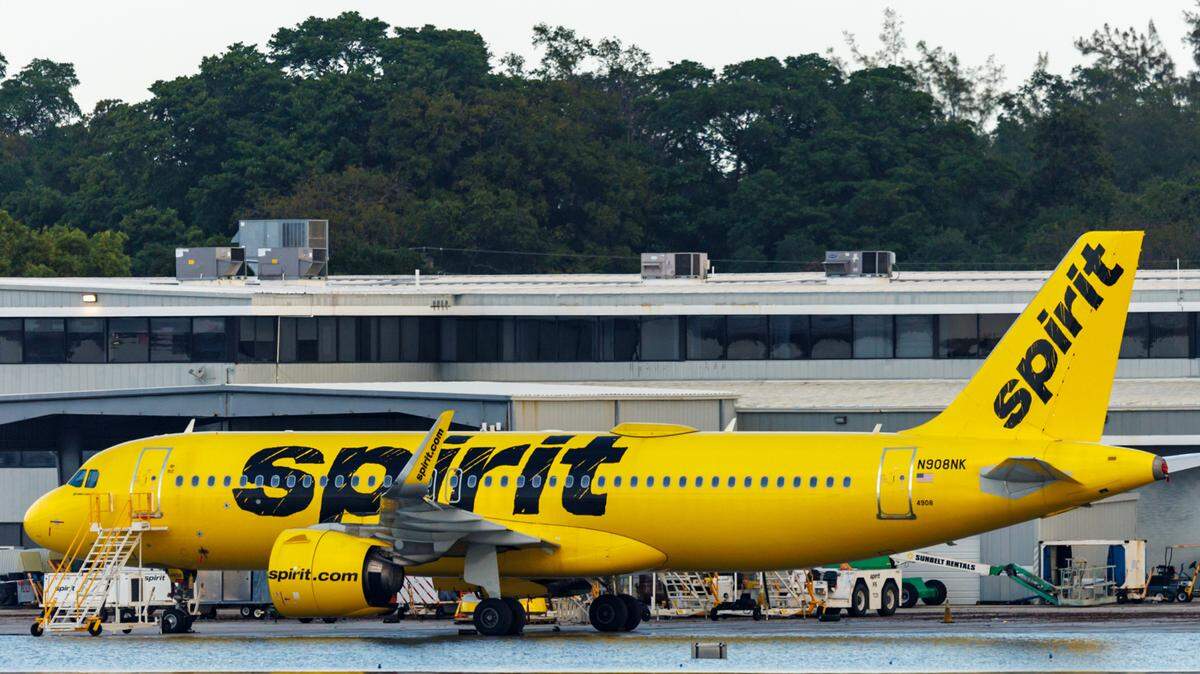 With Spirit Airlines grounded, what should travelers do now?