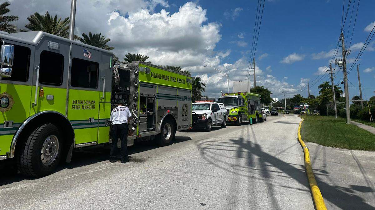 El Departamento de Policía del Condado Miami-Dade, anunció el servicio Mensajes de Texto al 911 que se activó el domingo 1 de junio de 2025.