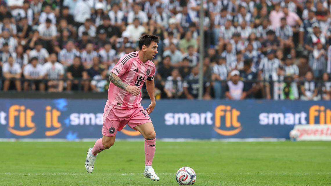 Inside Inter Miami: Preseason begins, key addition hurt, Suarez, Messi and more