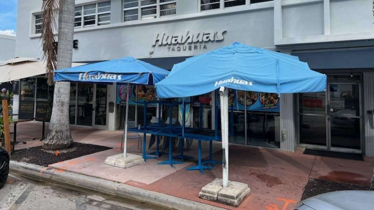 Huahua’s Taqueria, a Mexican spot on Lincoln Road in Miami Beach, is closed for good.