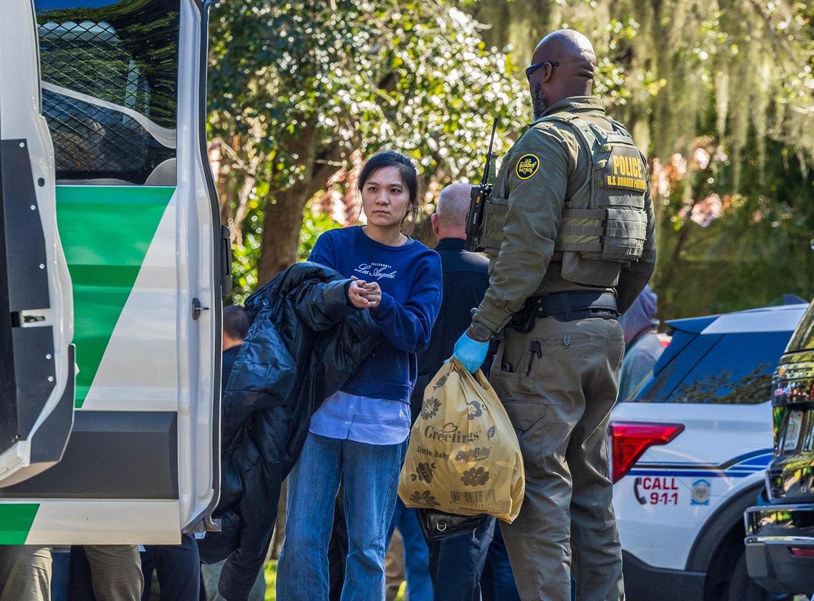 Federal agents and Coral Gables police processed a group of illegal migrants, mainly from China, police said, early Tuesday morning, Jan. 28, 2025, around 11600 Old Cutler Road in Coral Gables.