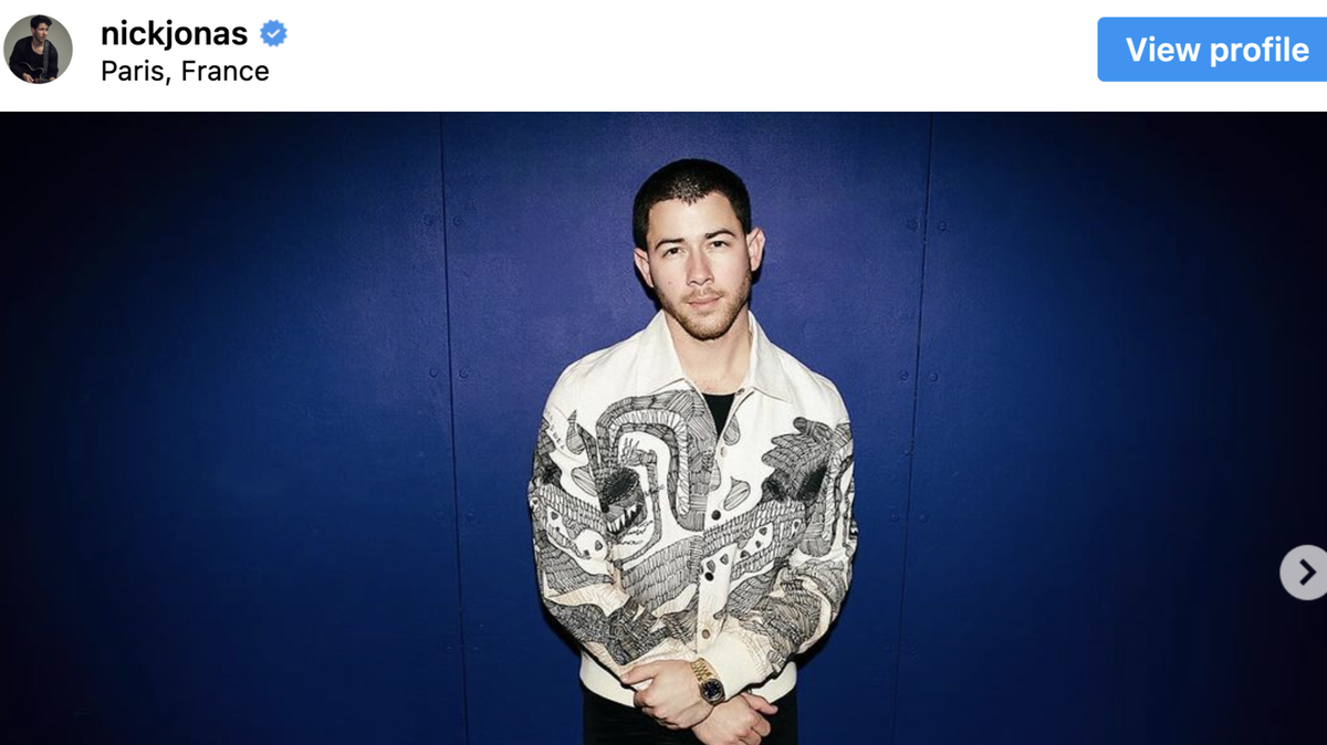 Nick Jonas was seen running off stage in the middle of a Jonas Brothers concert.