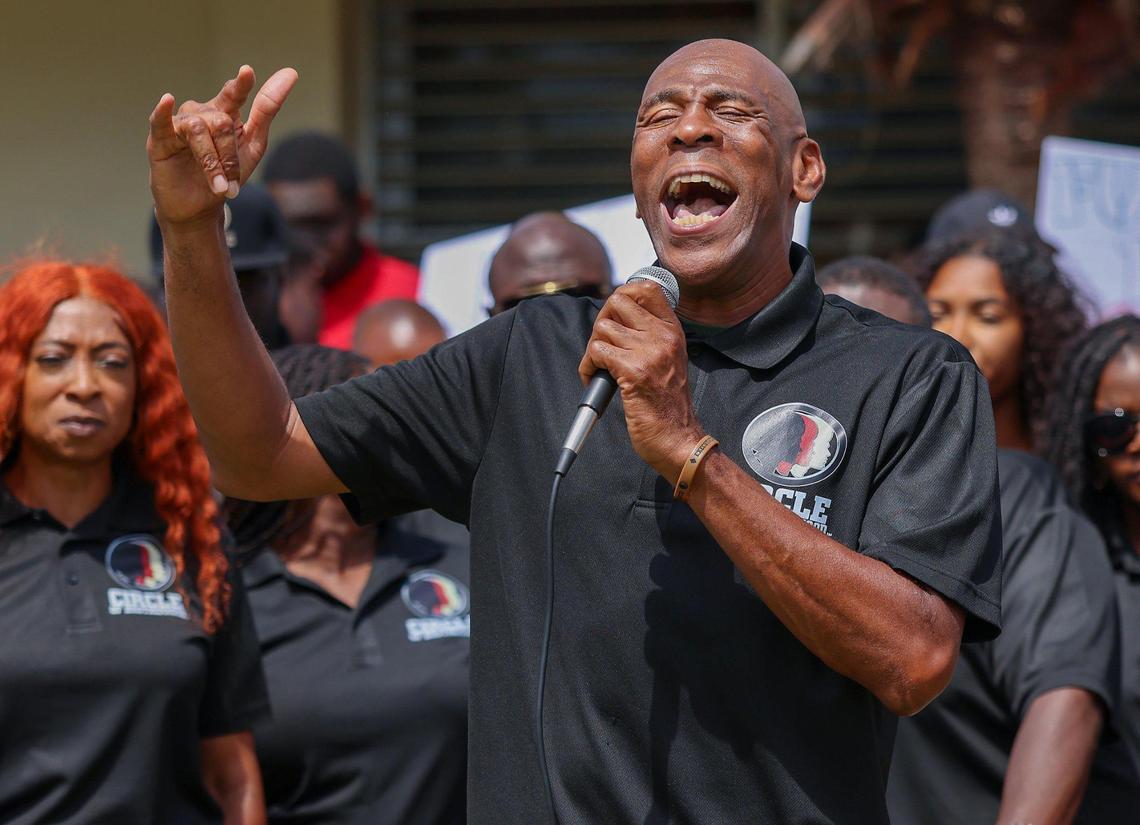 Circle of Brotherhood Executive Director Lyle Muhammad hosted a rally to call attention to the organization’s budget shortfall due to cuts to federal funding.