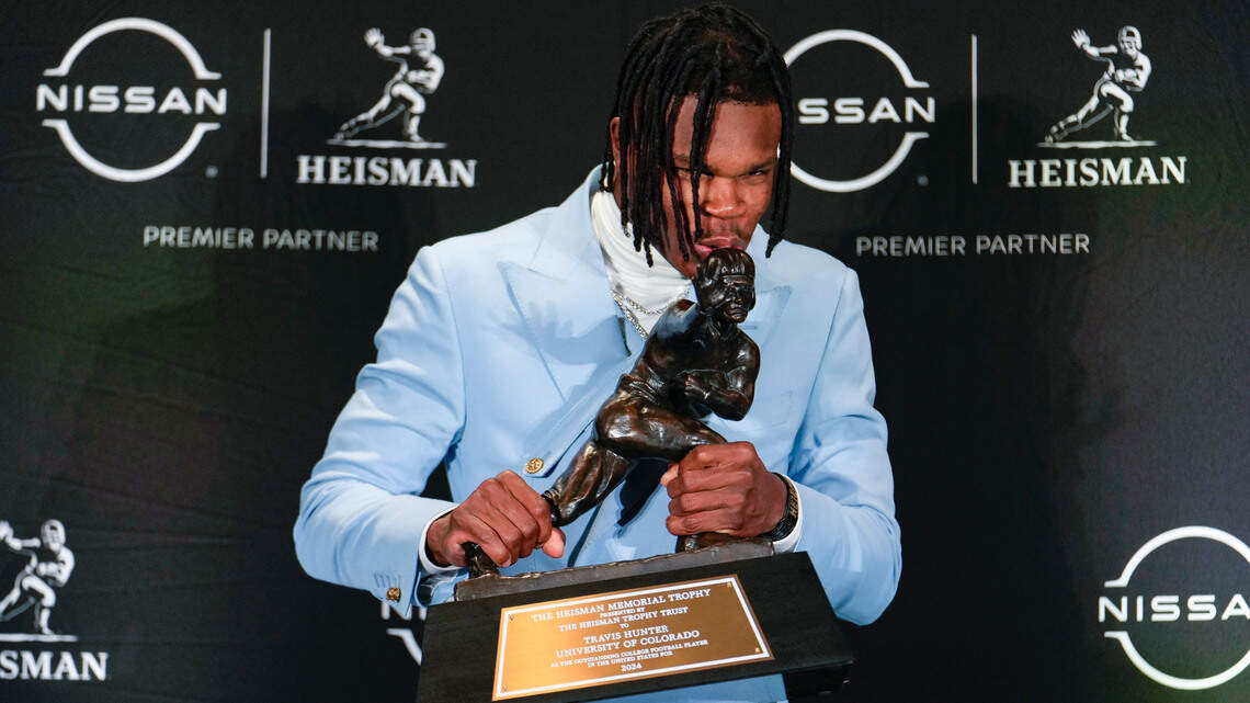 Greg Cote’s Hot Button Top 10: Dolphins, Belichick, CFP, Heisman, Soto, Heat & more in latest HB10