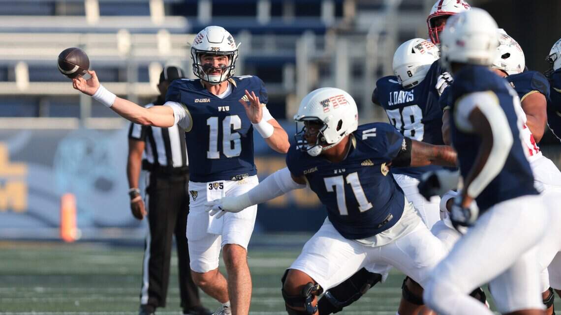 FIU secures bowl eligibility following victory over Jacksonville State