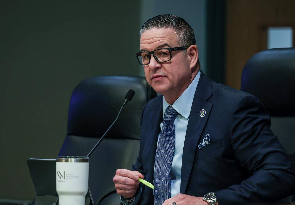 City Manager Art Noriega reacts during a Commission meeting to discuss important items including a proposal to donate $7.5 million in city services to the World Cup when the games come to Miami Gardens next year.at City Hall, on Thursday November 20, 2025.