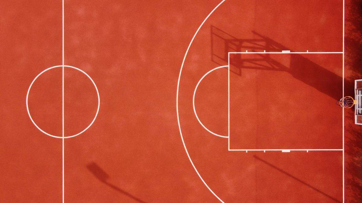 A Florida teacher is accused of intentionally elbowing a student in the face during a basketball game, knocking out the student’s tooth, police said.