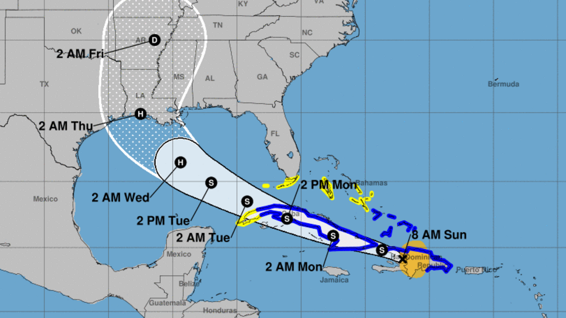 As the Puerto Rican town of Guánica braces for a tropical storm, the earth shakes again