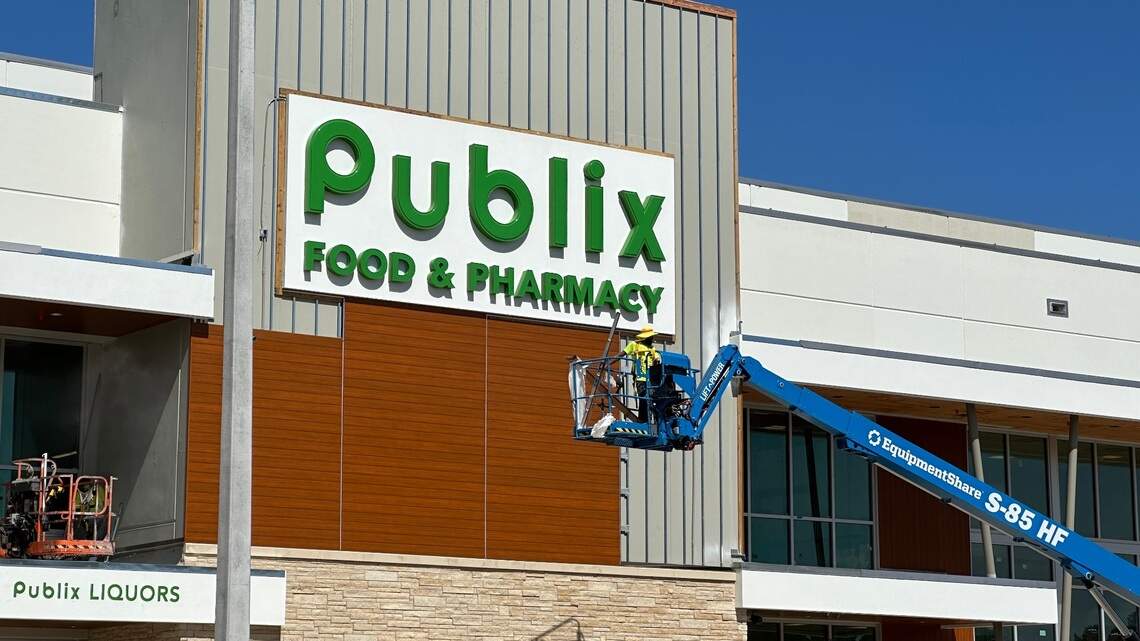 Are you waiting for that new 2-story Publix to open near The Falls? There’s now a date