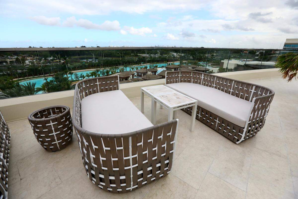 Rooftop live overlooks the lagoon at the Hard Rock Hollywood.