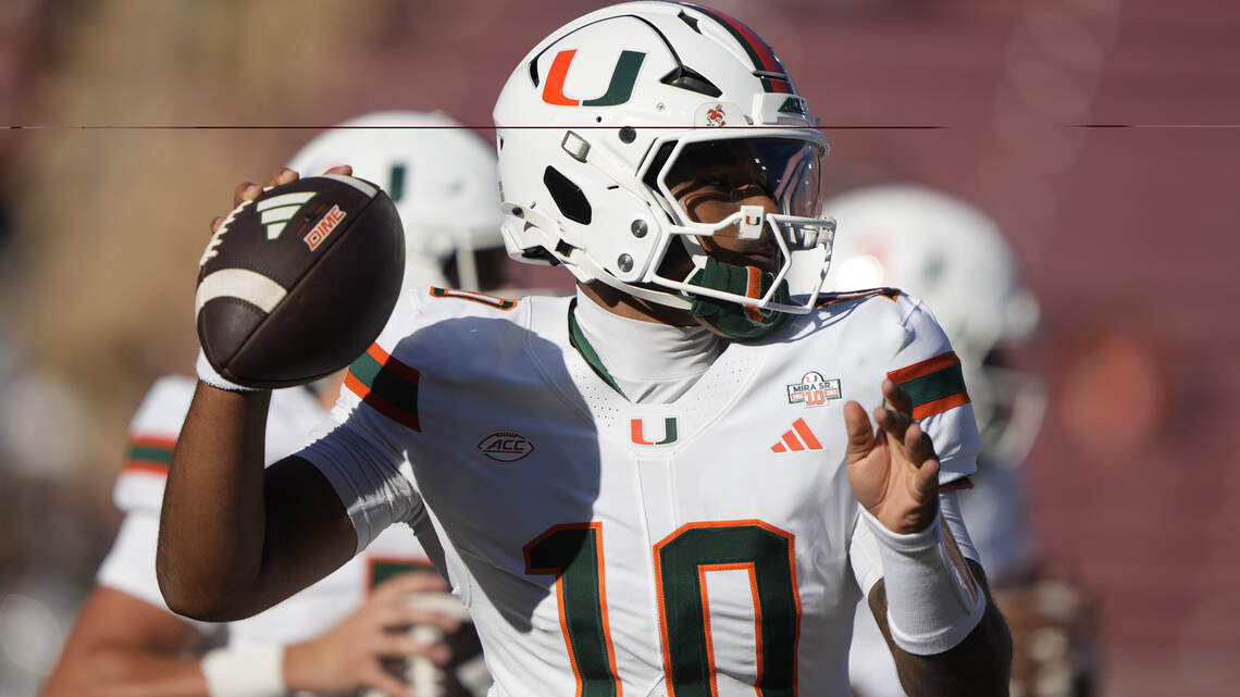 Hurricanes don’t release depth chart before Stanford game. Here’s who started