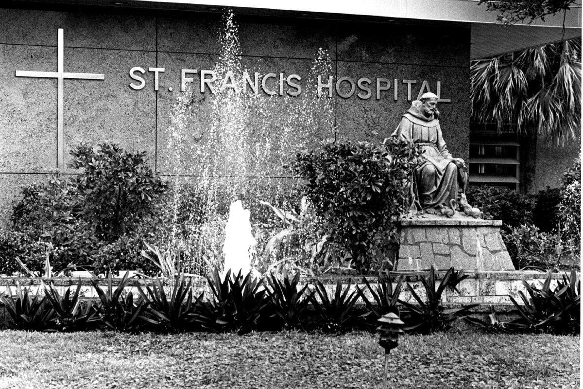 In 1991, the entrance of St. Francis Hospital off Alton Road and 63rd Street in Miami Beach.