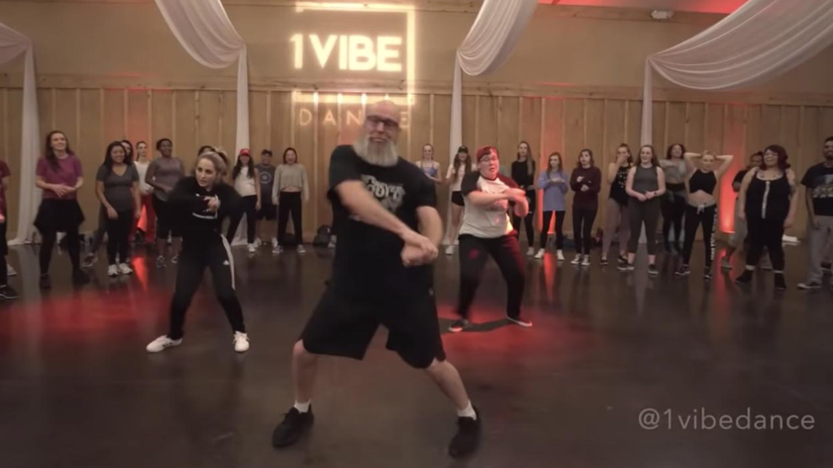 Mike Alancourt/1 Vibe Dance