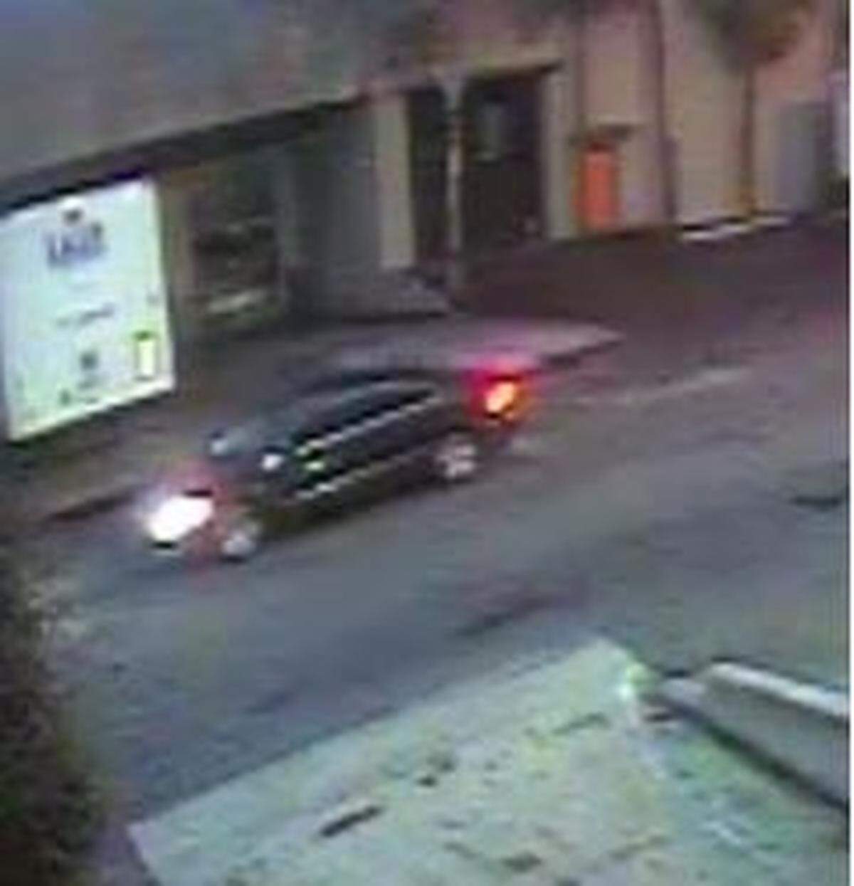 Another photo of the car for which Fort Lauderdale detectives are searching.