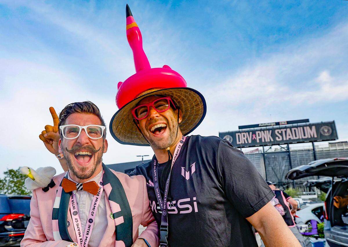 Brothers Leonard and Ricardo Goenaga join the tailgate party before the match between Inter Miami and Atlanta United.