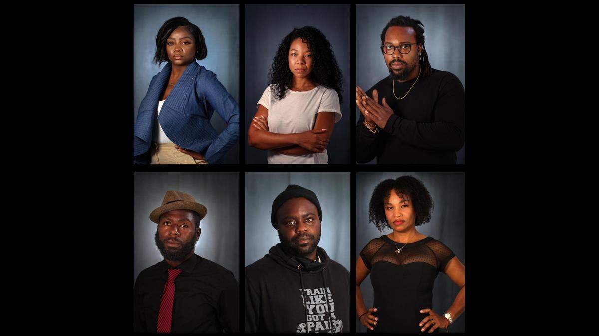 (De arriba a abajo) Barbara Jacques, Kerlie Leonce, François Alexandre, Ashley Toussaint, Schneider Caseus y Fayola Nicaisse n el IPC ArtSpace. Los seis estaban entre los nueve miembros de la comunidad haitiana del sur de la Florida que reexaminaron la independencia de Haití a través del lente de los acontecimientos del año pasado, mientras la nación isleña lucha por recuperar cierto sentido de normalidad.
