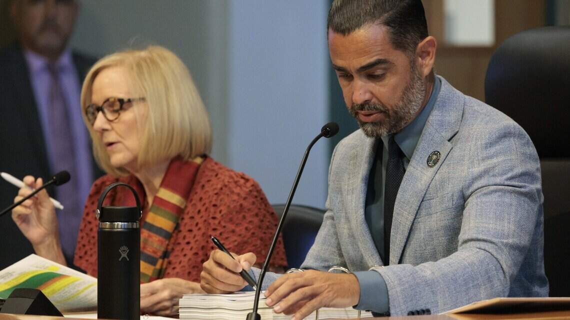 Miami approves up to $150 million to lease new ambulances, street sweepers