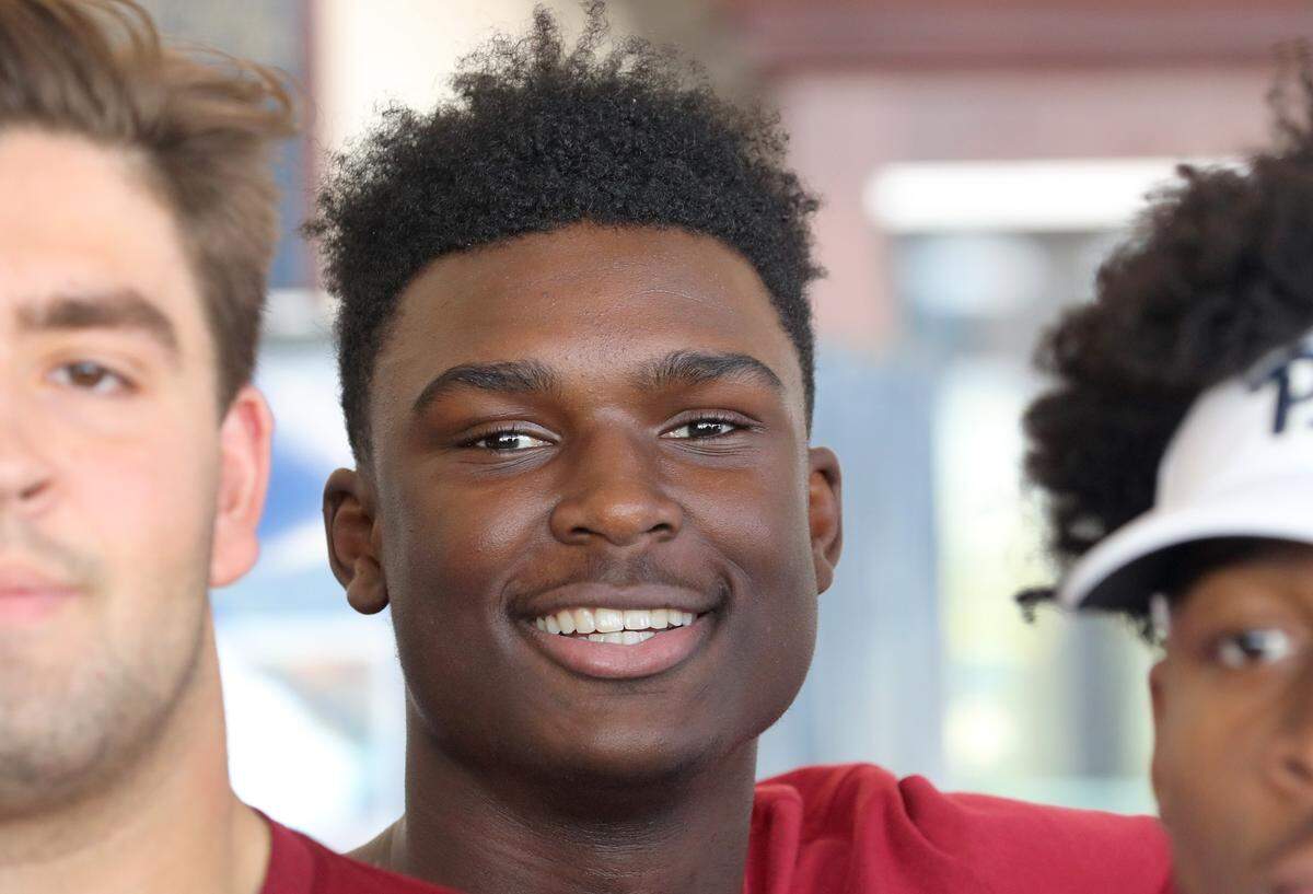 St. Thomas Aquinas football Jordan Battle has signed with Alabama. Mike Stocker / South Florida Sun-Sentinel ...SOUTH FLORIDA OUT; NO MAGS; NO SALES; NO INTERNET; NO TV...
