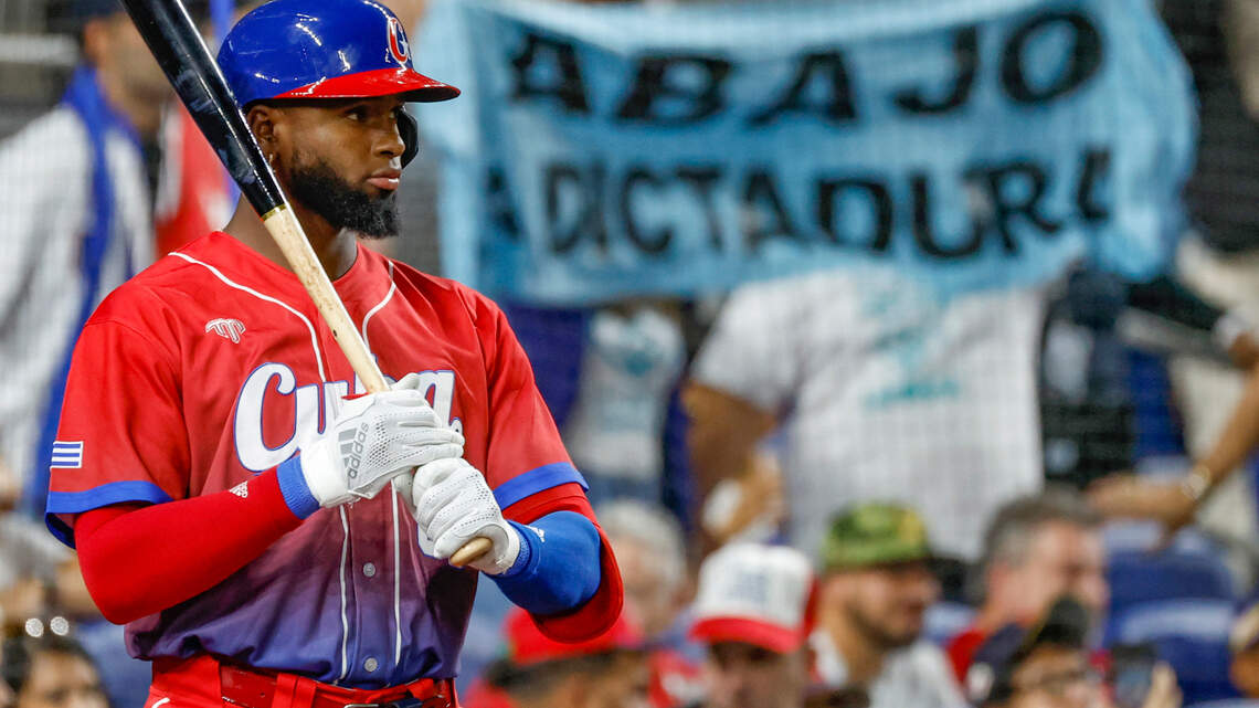 We played ball with Cuba in Miami, filled the stadium — and expressed ourselves. A win | Opinion 