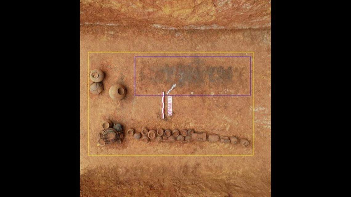 Archaeologists in the Hunan province found a complex with 13 tombs more than 1,800 years old. Photos show the burial goods from the graves.