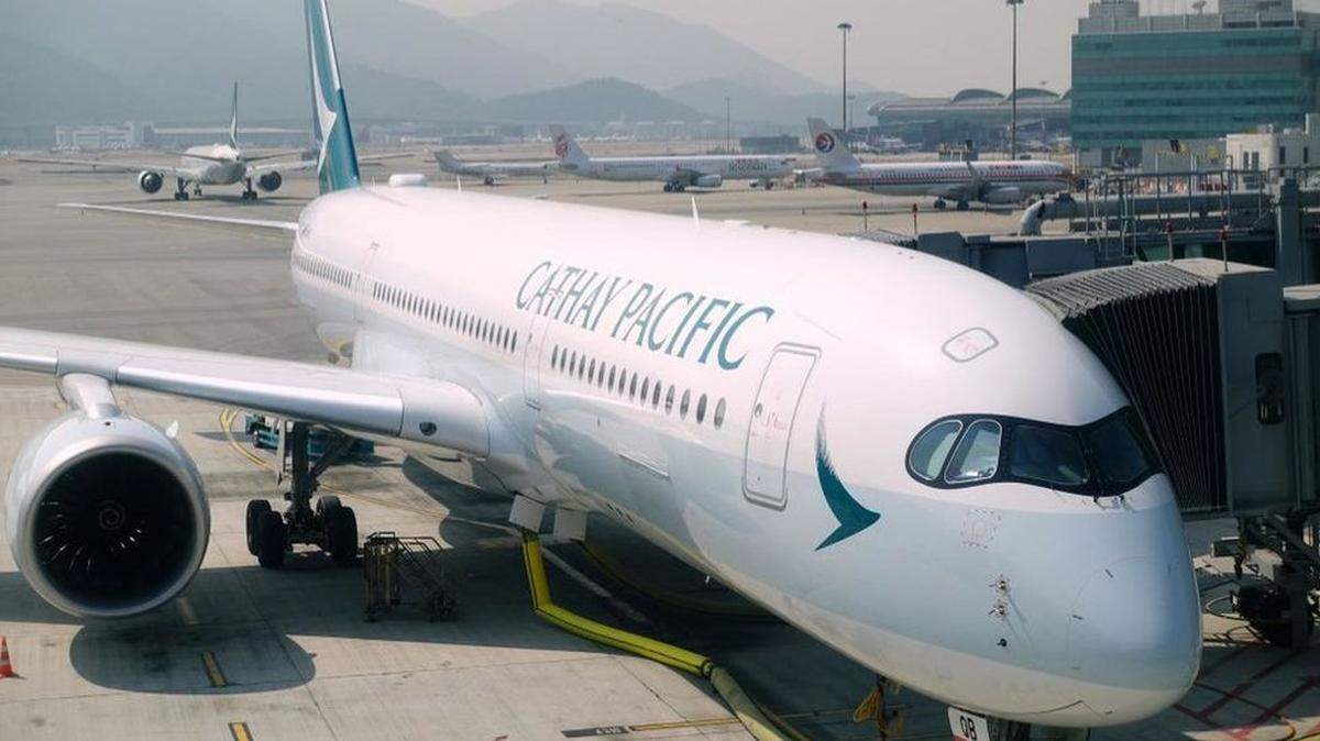 A Cathay Pacific jet.