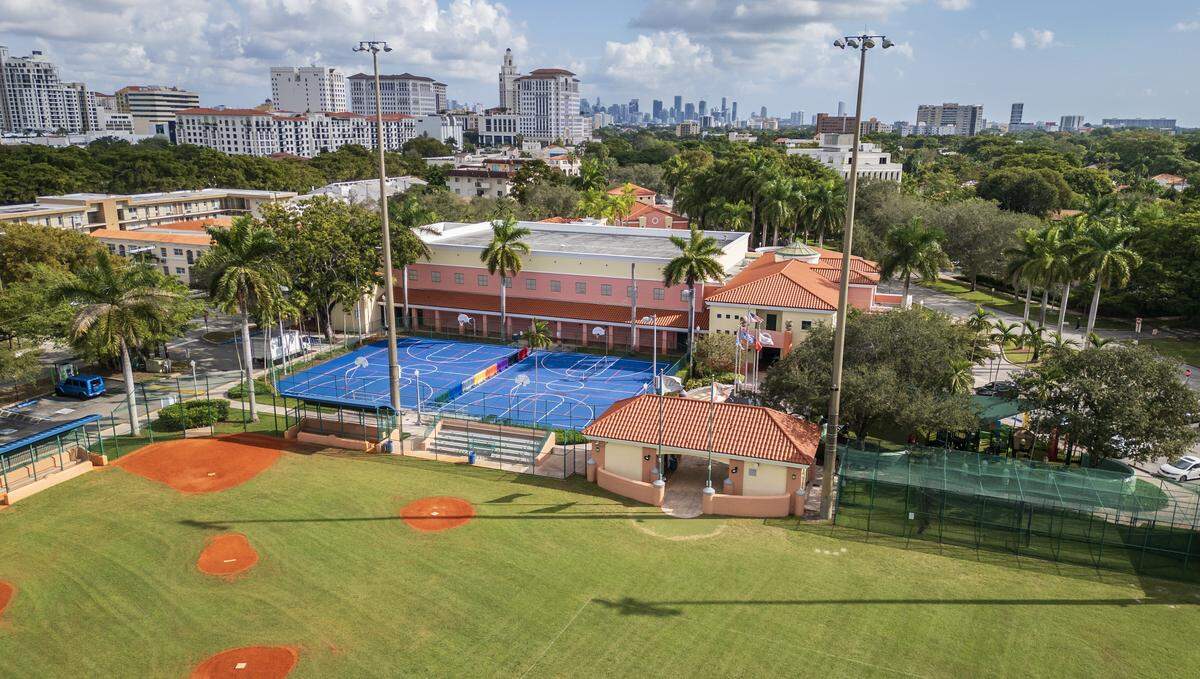 View of the field and basketball courts at the Coral Gables War Memorial Youth Center, 405 University Dr, Coral Gables, on Friday, December 19, 2025.