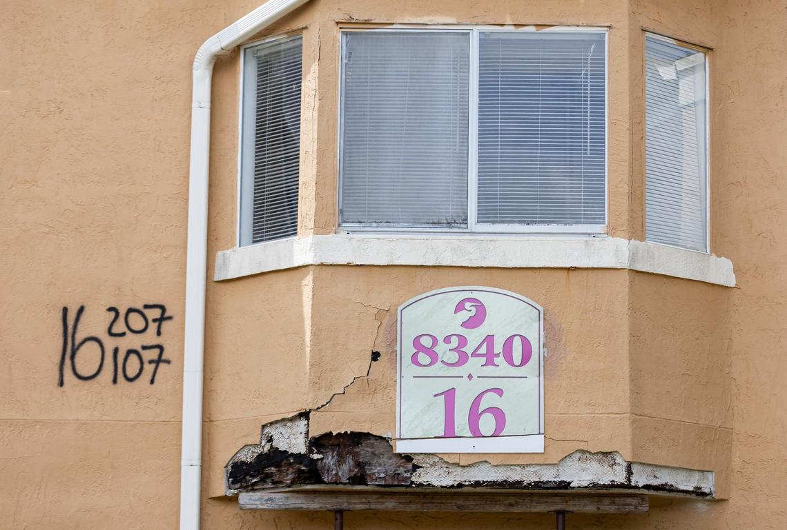 Structural damage can be seen on a condominium building in the Heron Pond complex on Wednesday, Aug. 7, 2024, in Pembroke Pines, Florida. City officials have alerted residents that they must vacate their homes by Aug. 29 after engineers deemed all 304 units spread across 19 buildings in the community unsafe for occupancy.