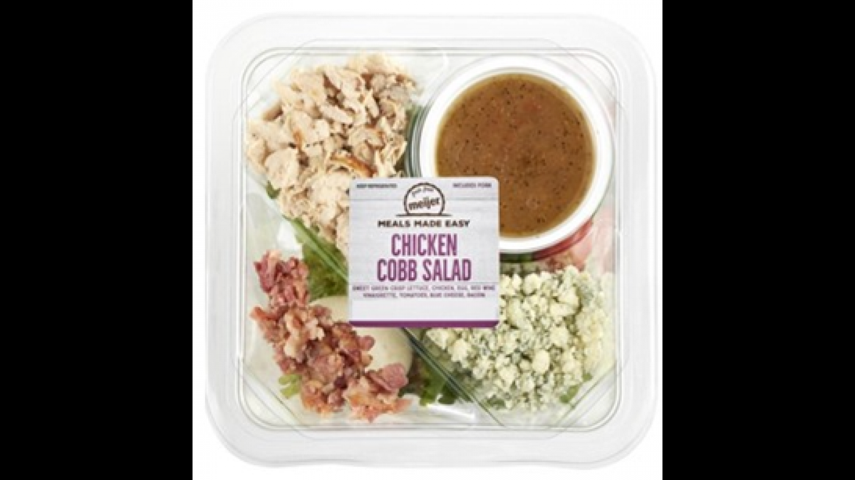 La ensalada de pollo estilo Cobb de Fresh From Meijer está incluida en la retirada. FDA
