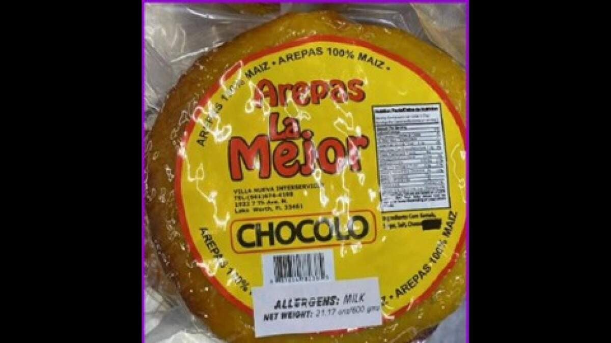Arepas La Mejor, 25-ounce bags of Arepas de Choclo/Chocolo