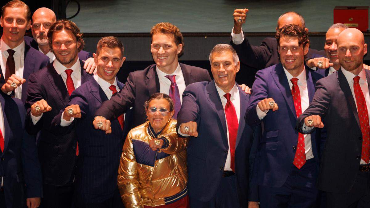 Vincent Viola, owner of the Florida Panthers, center, poses with members of the team during the Florida Panthers 2024 Champions Ring Ceremony on Monday, Oct. 7, 2024, at FTL War Memorial Auditorium in Fort Lauderdale, Fla.