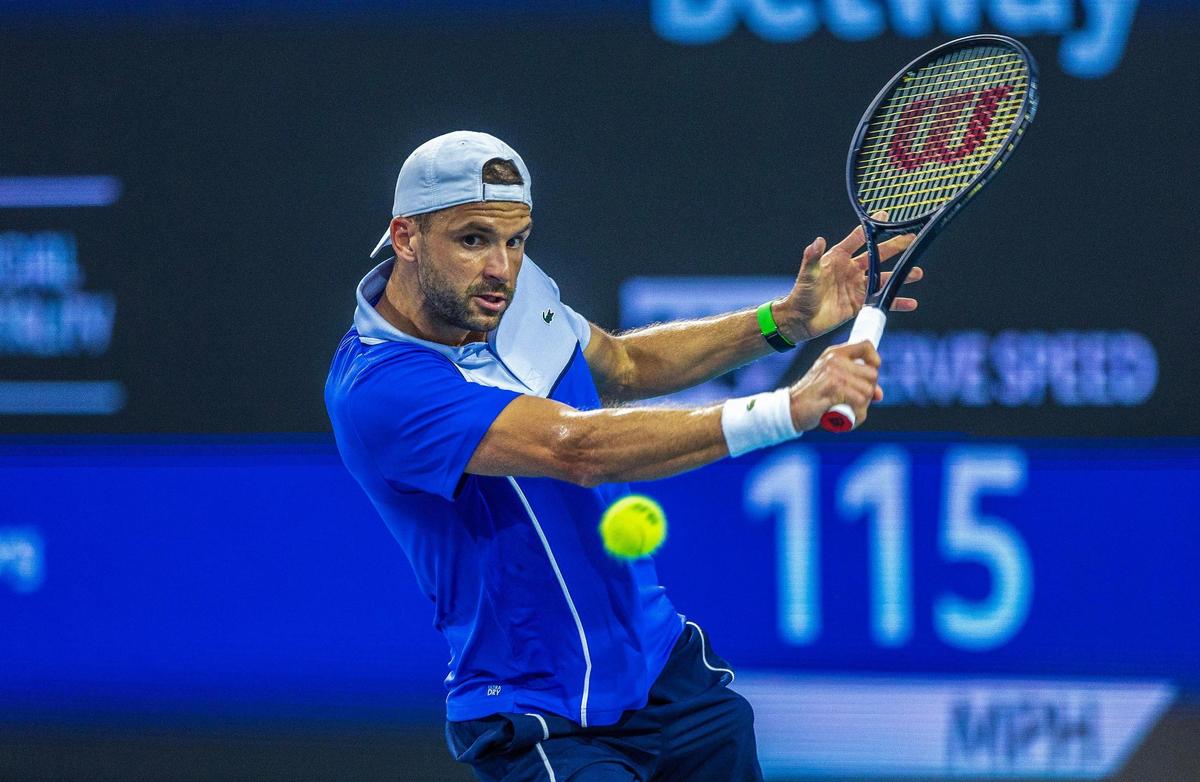 Grigor Dimitrov, of Bulgaria returns against Alexander Zverev, of Germany, during the men’s single men’s semifinals at the Miami Open tennis tournament, on Friday, March 29, 2024.