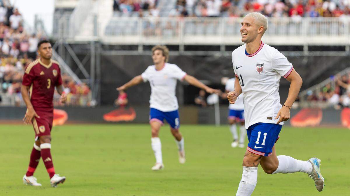 United States forward Matko Miljevic (11) celebrates after scoring a goal against Venezuela in the second half of their friendly soccer match at Chase Stadium on Saturday, Jan. 18. 2025, in Fort Lauderdale, Fla.