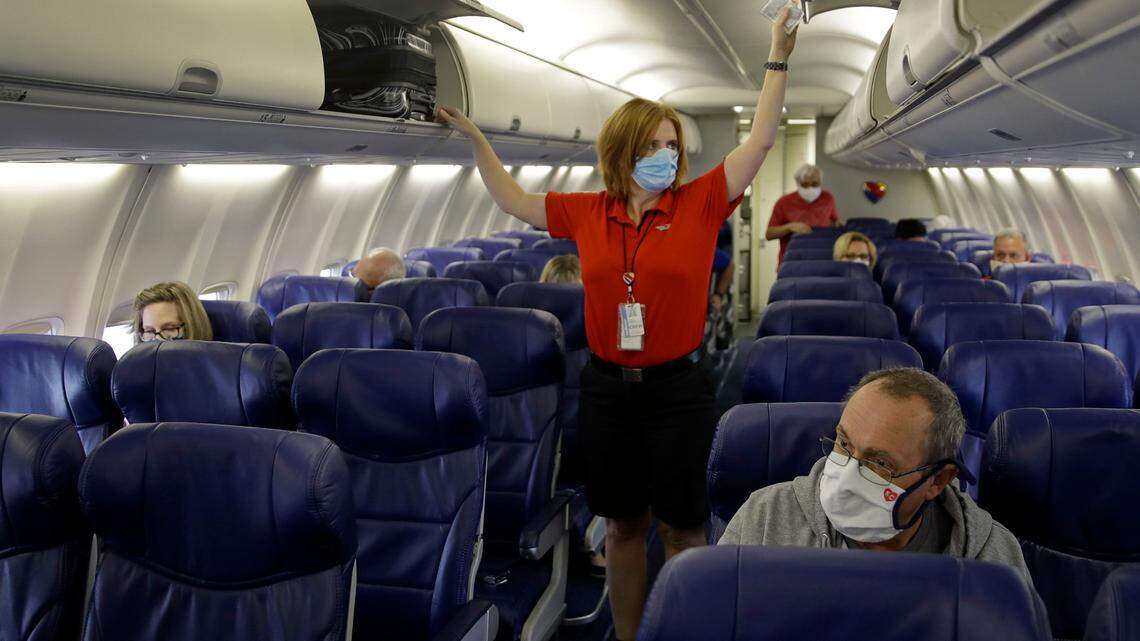 Florida, 20 other states sue federal government over mask mandate for airline travel