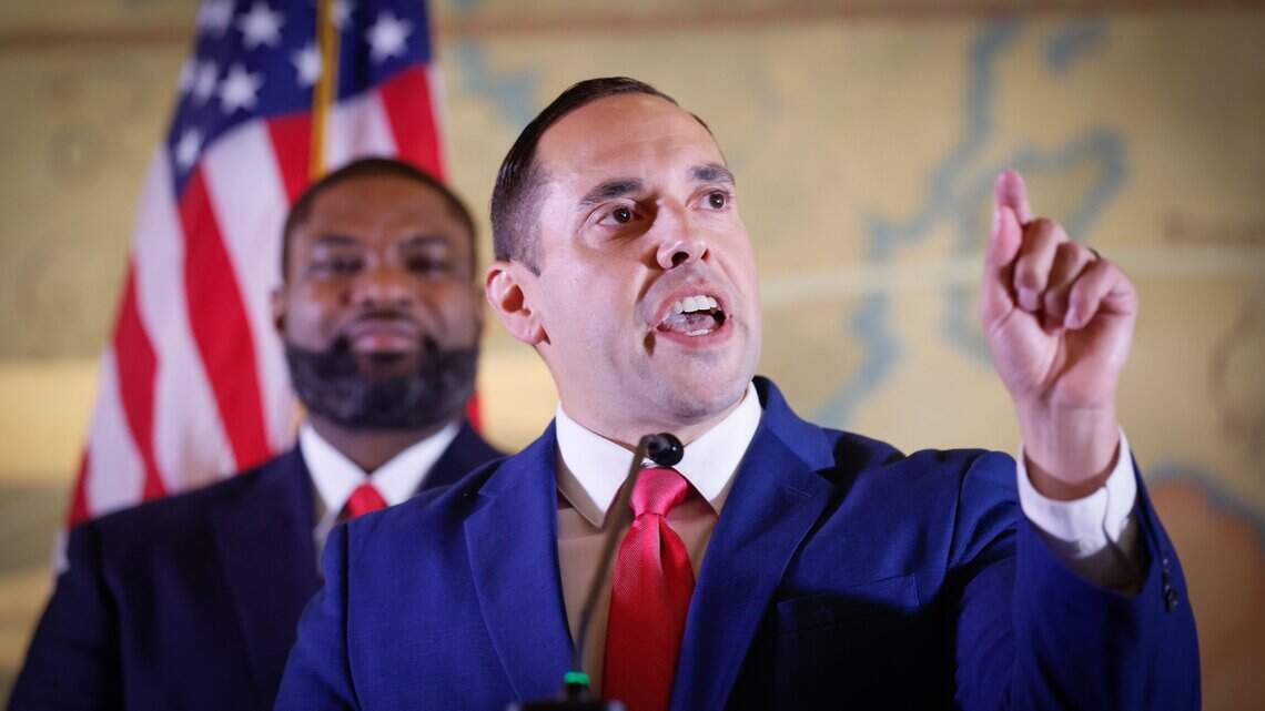 Donalds names Hialeah’s Bryan Ávila as his running mate in campaign for governor