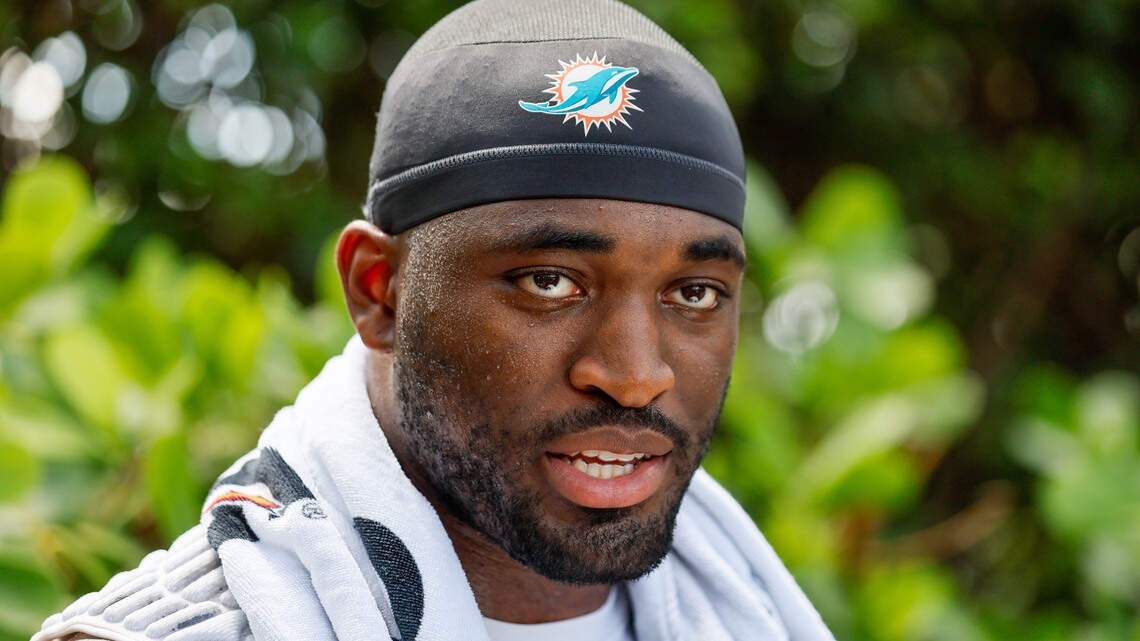 Josh Uche returns to Miami with something to prove — and a room to lead