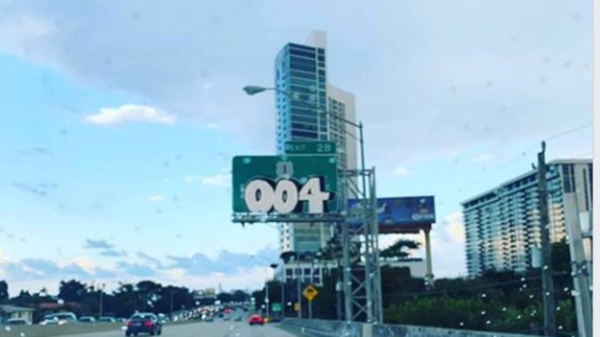Graffiti on Exit 2B sign in Midtown Miami.