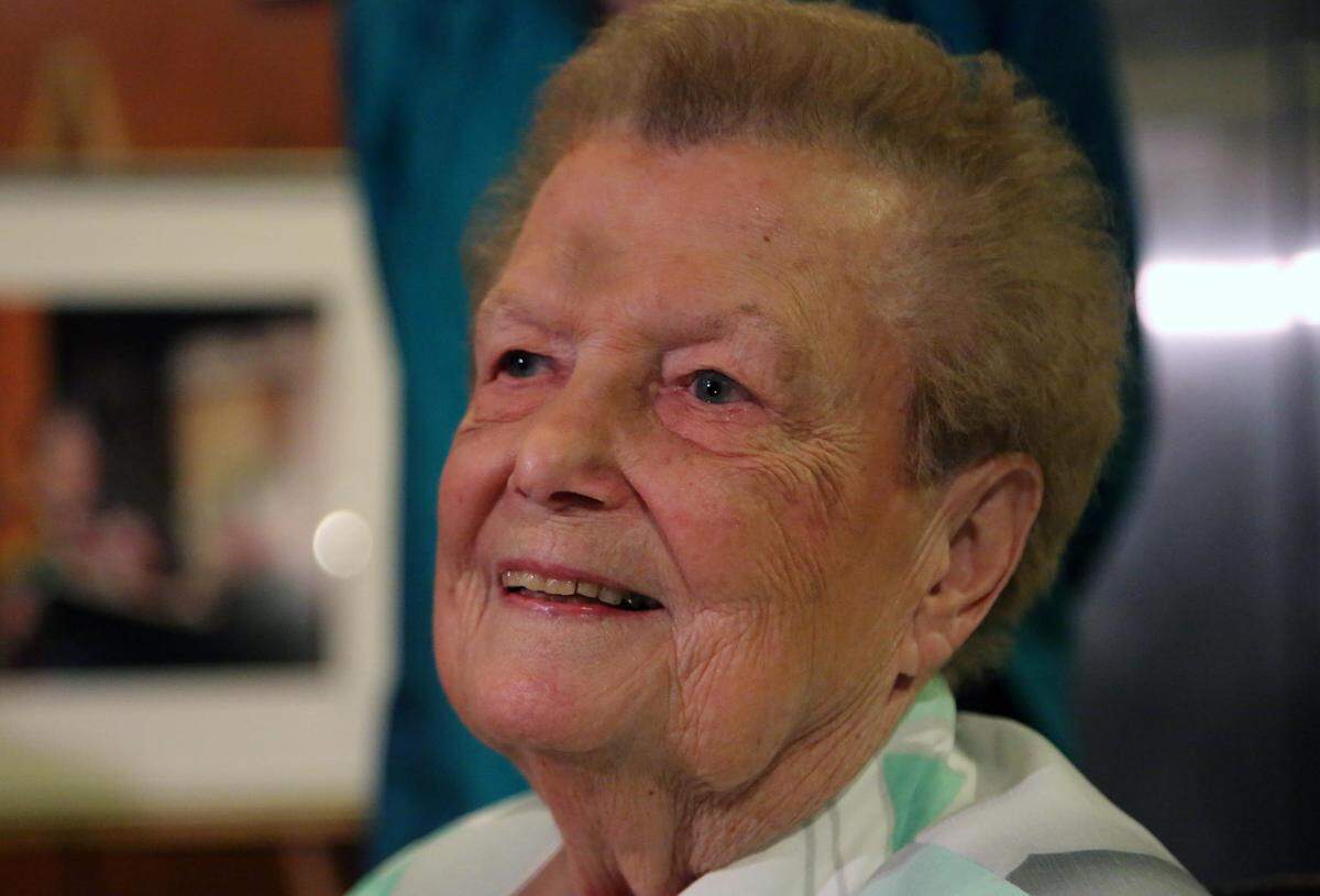 Sister Jeanne O’Laughlin was honored at a tribute event, “The Power Nun,” for her years of spiritual, educational and immigration-related guidance in the South Florida community. The event was held at the Miracle Theatre in Coral Gables on May 19, 2015.