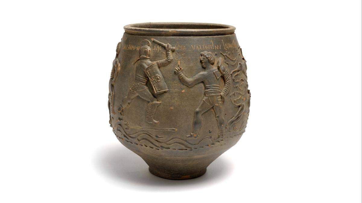 New analysis of the 1,800-year-old Colchester Vase reveals the world of ancient gladiators and local spectacles in the UK, researchers say.