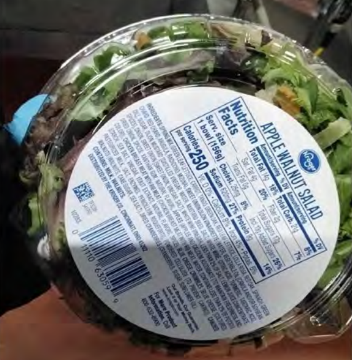 The salad kit’s ingredients label doesn’t include wheat among the allergens. That’s the problem.
