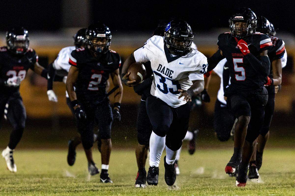 South Dade running back Demetrius Williams (33) runs the ball on the the kick-off return during the second half of a high school football game against South Ridge at South Ridge Stadium in Miami, Florida, on Friday, November 3, 2023.