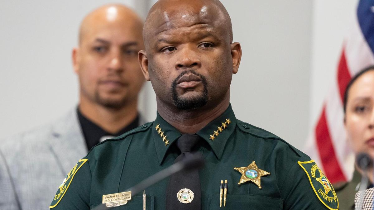 Broward Sheriff Gregory Tony responded to the Florida attorney general’s letter mandating his department to support the enforcement of federal immigration law with a statement saying “it is BSO’s priority to address criminal activity within our community, including crimes committed by unauthorized aliens.”