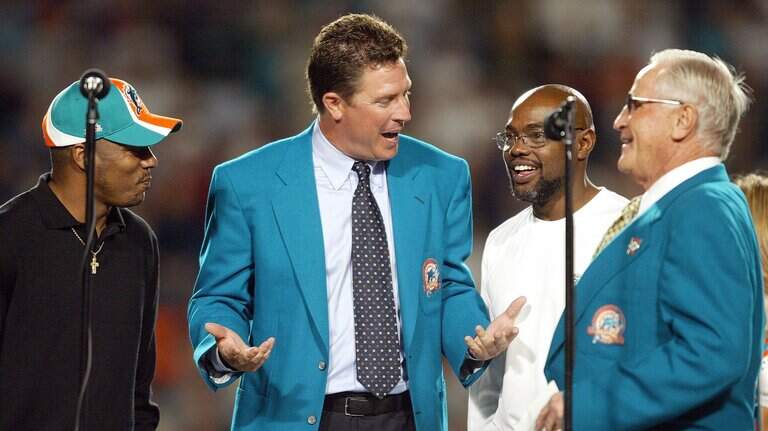 From office scoldings to an alligator in the shower, six Dolphins reflect on Don Shula