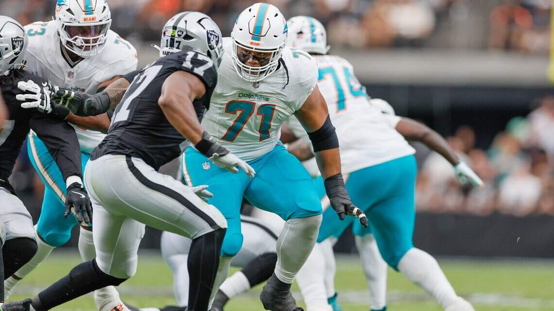 How Dolphins’ Savaiinaea went from leading NFL guards in sacks allowed to none