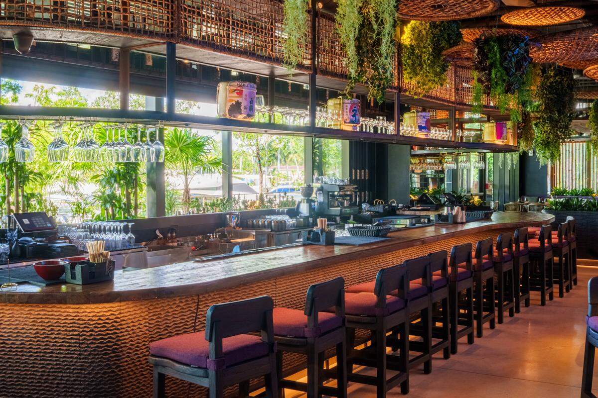 The bar at Tanuki River Landing on the Miami River.