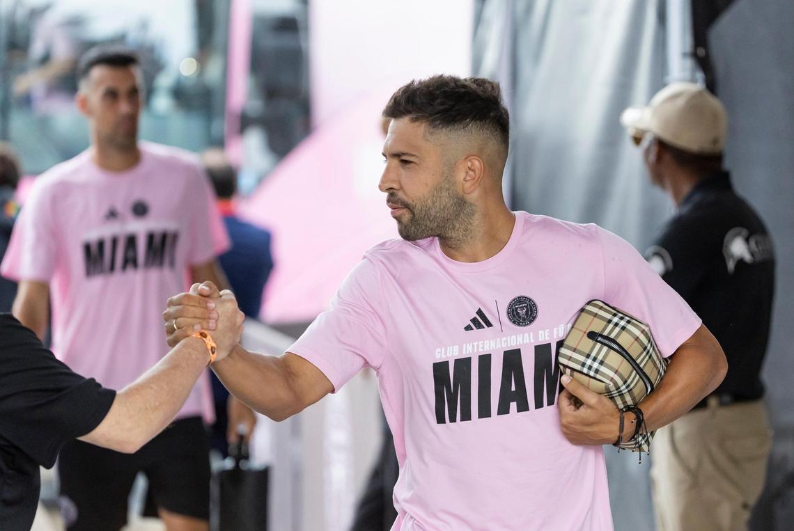 Inter Miami defender Jordi Alba (18) arrives to Chase Stadium before playing against Nashville SC in their MLS match at Chase Stadium on Saturday, July 12, 2025, in Fort Lauderdale, Fla.