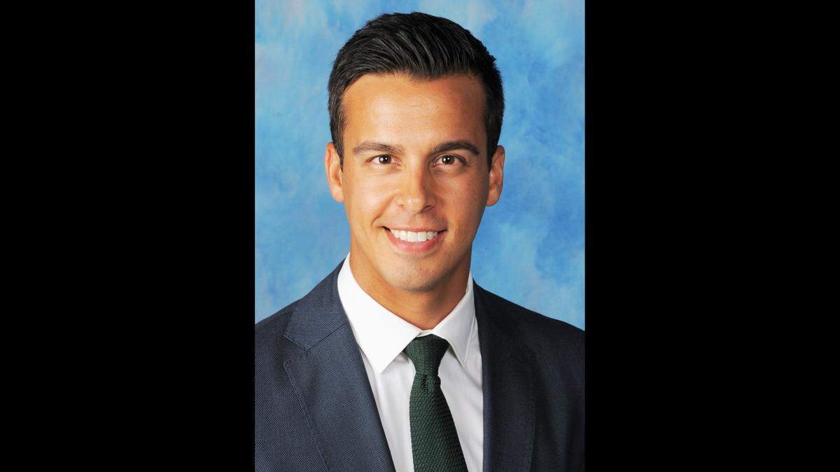 Dr. Andrew Gupta, pediatric and sports medicine orthopedic surgeon at Joe DiMaggio Children’s Hospital’s U18 Sports Medicine Clinic.
