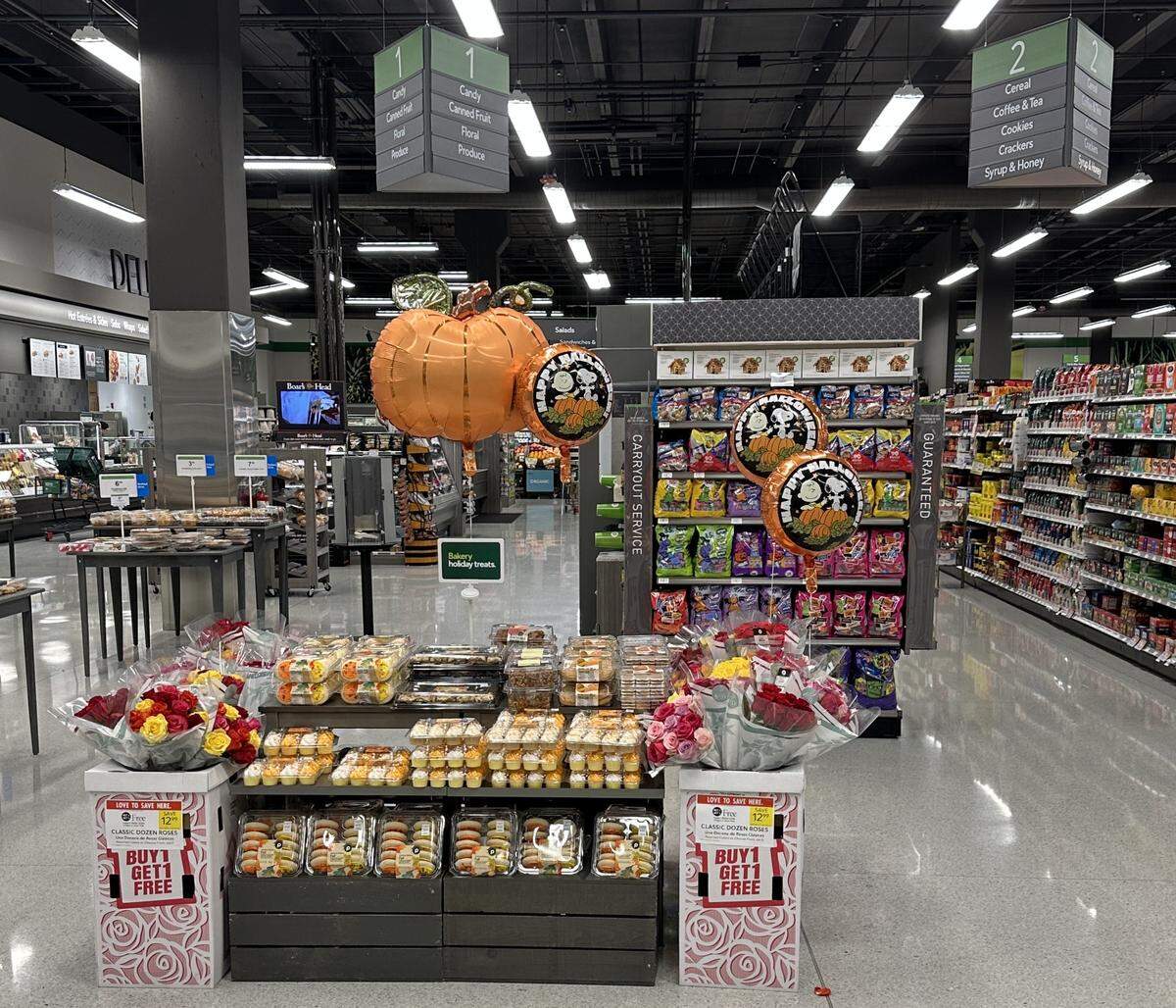 The new Riviera Plaza Publix in Coral Gables on U.S.1 near the University of Miami, seen here on Oct. 11, 2025, started its Halloween sales and BOGOs early.