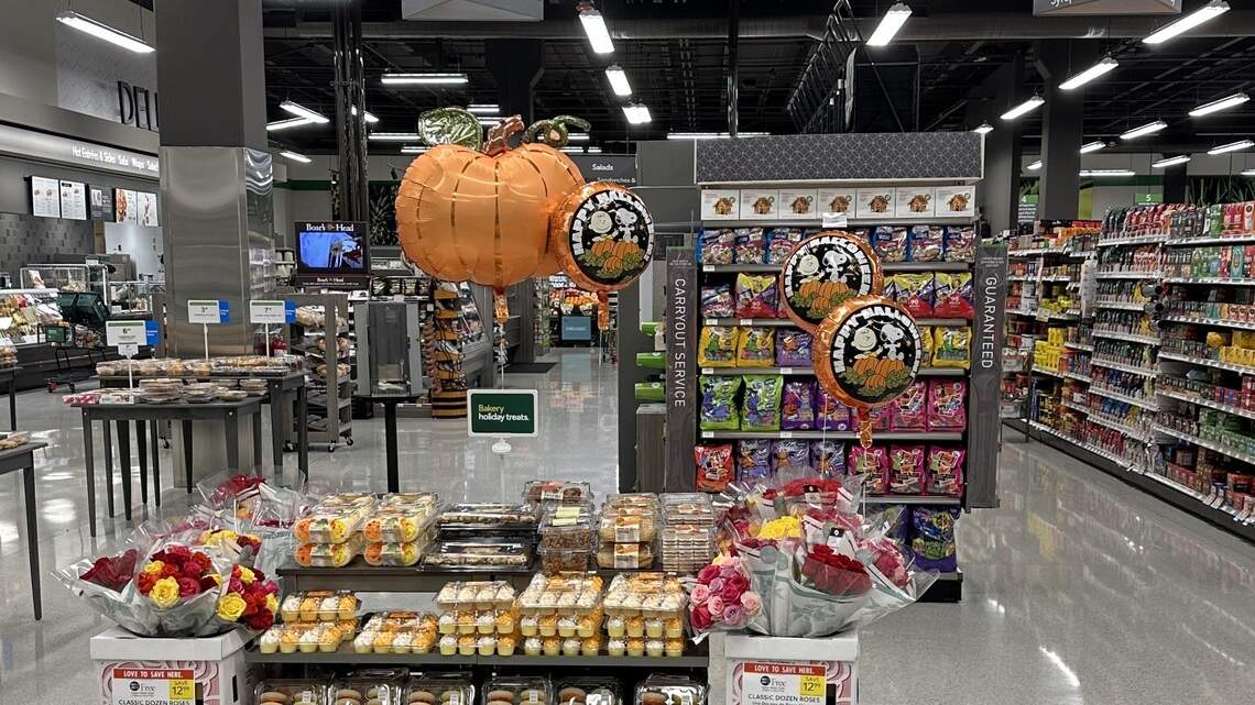Need a Halloween BOGO? See deals at Publix, Winn-Dixie, Sedano’s ...