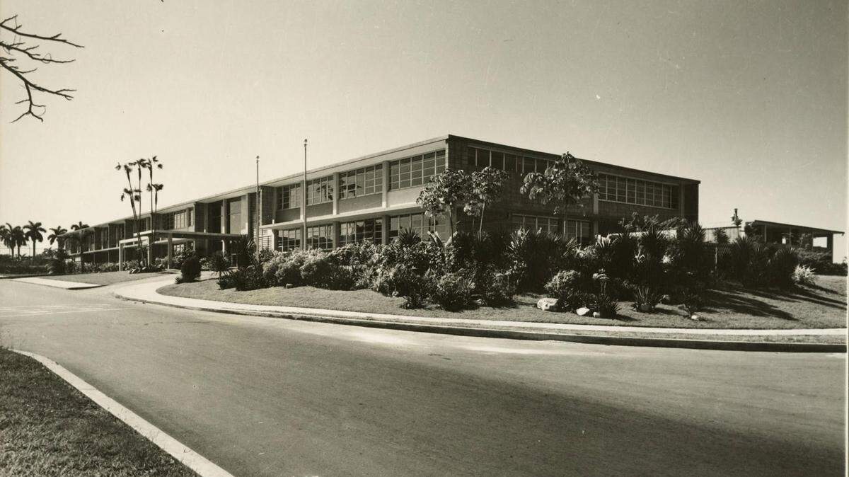 Alumni of the Ruston Academy in Cuba will hold a reunion in Miami.